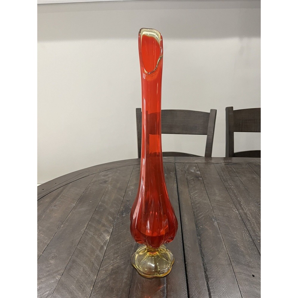 LE Smith Glass Amberina Persimmon 6 Petal Swung Glass Vase 20" Cadmium Glow‎ VTG